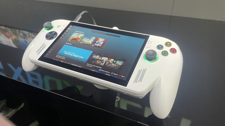 Xbox full screen experience is no longer just for handheld gaming PCs, but the feature is rolling out gradually and we’re not having much luck with workarounds